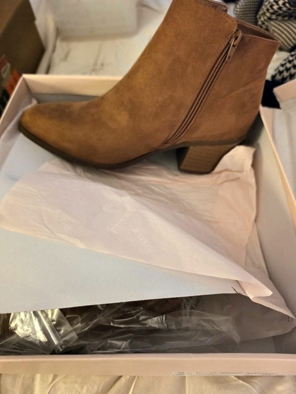 Western Wanderlust Western Ankle Boots Brown US 11 NWT